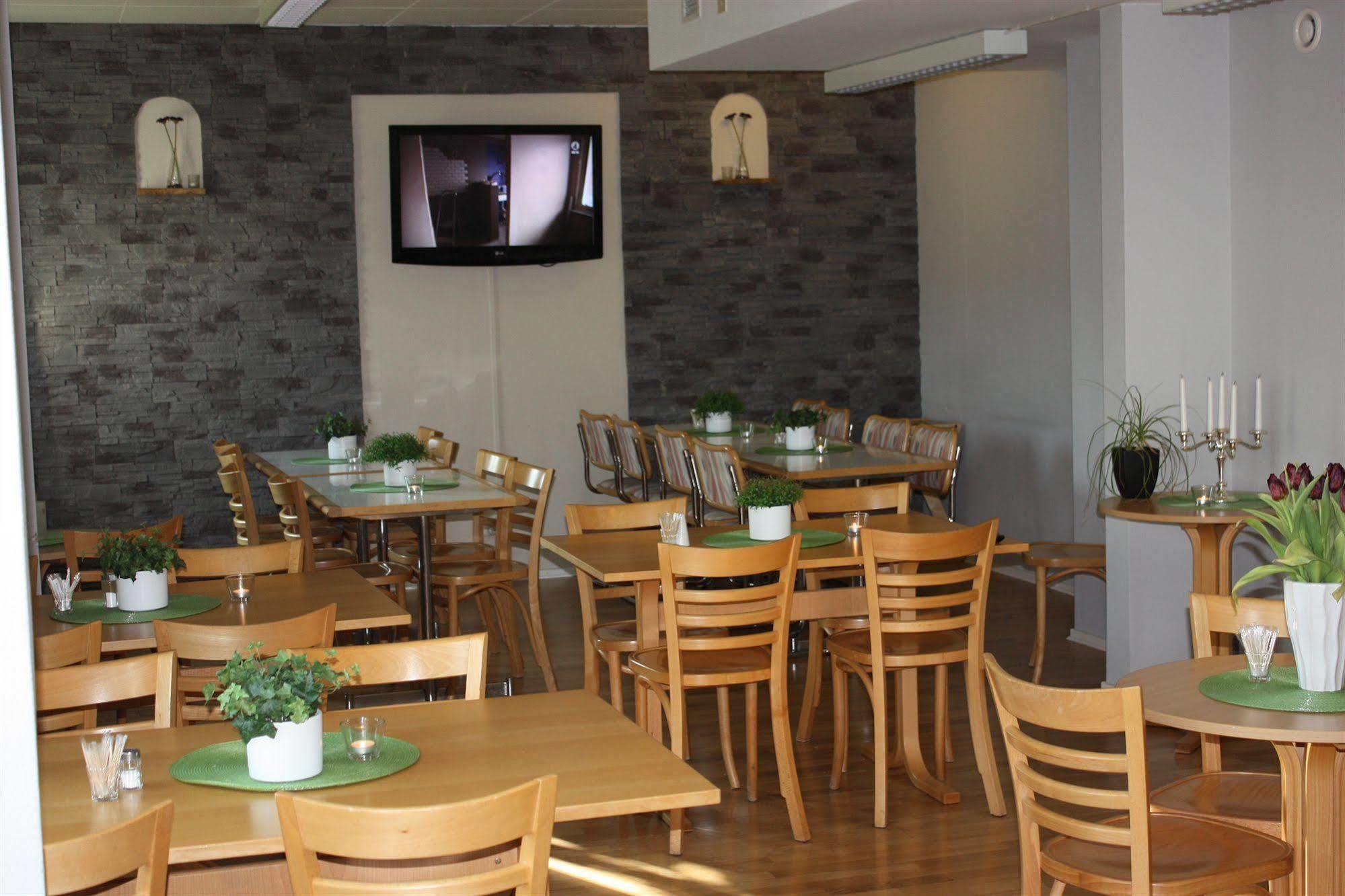 Hotell Angoeringen Karlskrona Ngoại thất bức ảnh